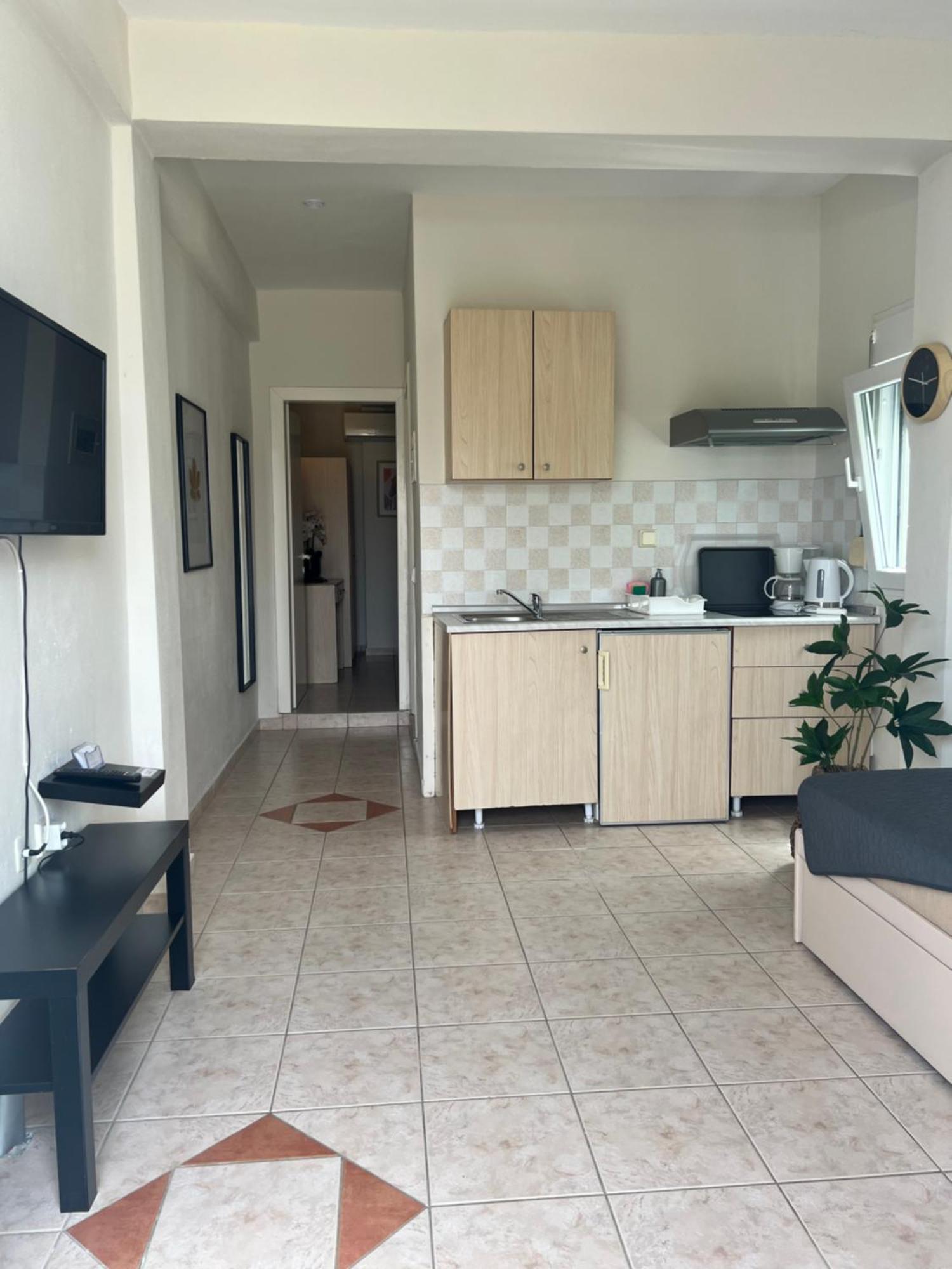 Deres Apartments ハニオティス エクステリア 写真