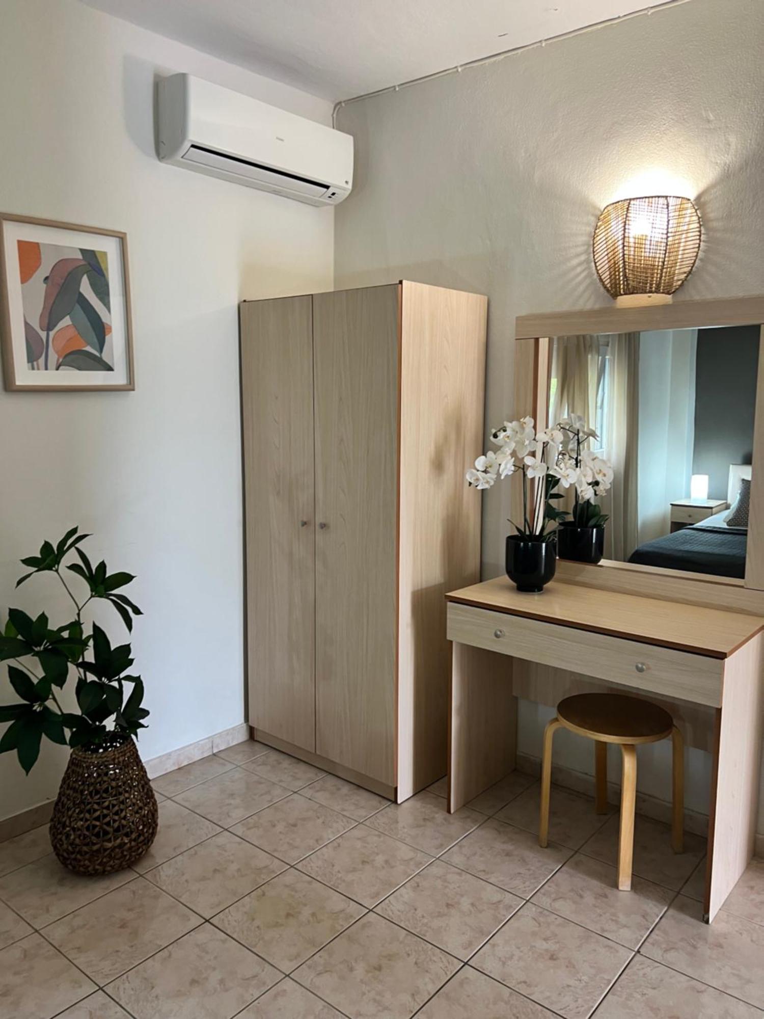 Deres Apartments ハニオティス エクステリア 写真