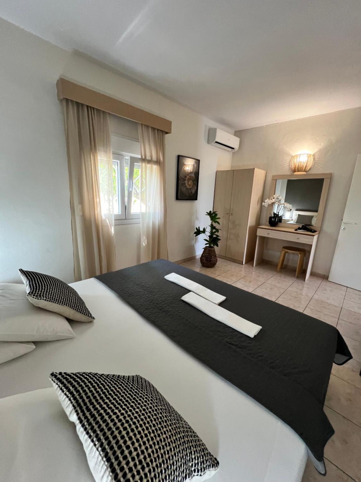 Deres Apartments ハニオティス エクステリア 写真