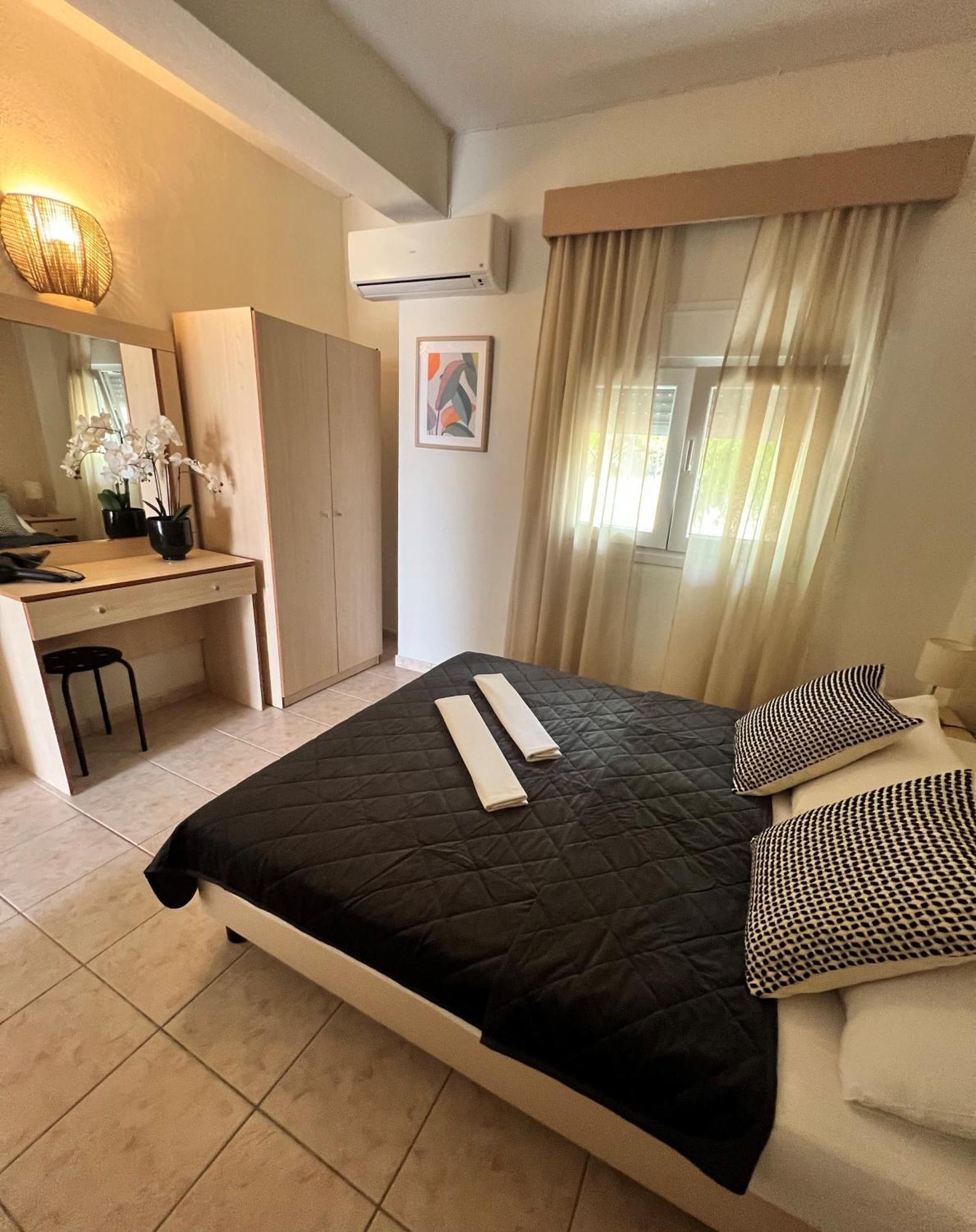Deres Apartments ハニオティス エクステリア 写真